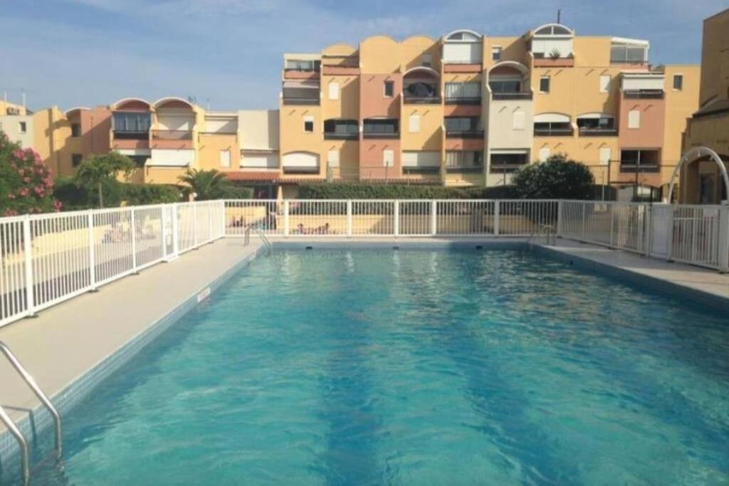 Mer Veilleuse Gruissan - Clim - Piscine Ngoại thất bức ảnh